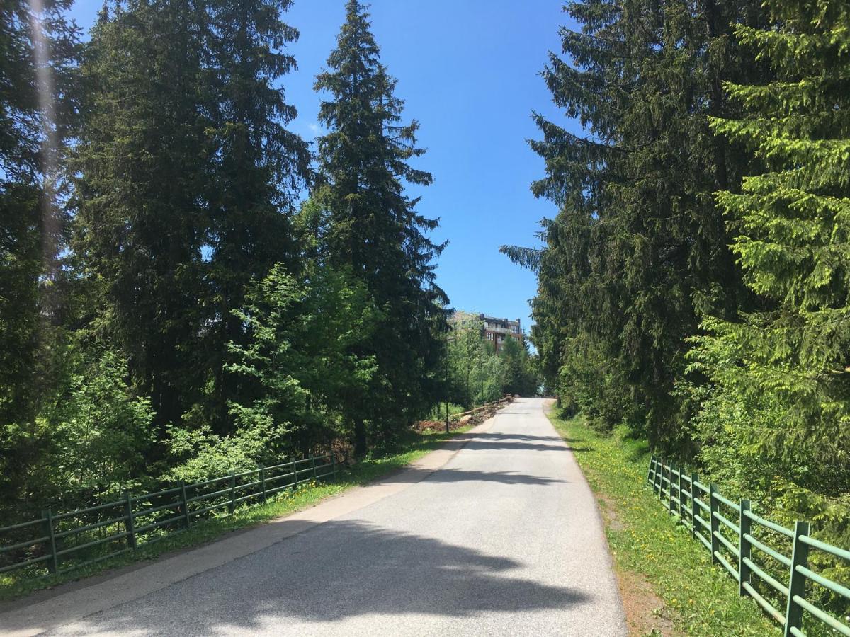 Apartmán s výhľadom na štíty Ovruč 312 Štrbské Pleso Esterno foto