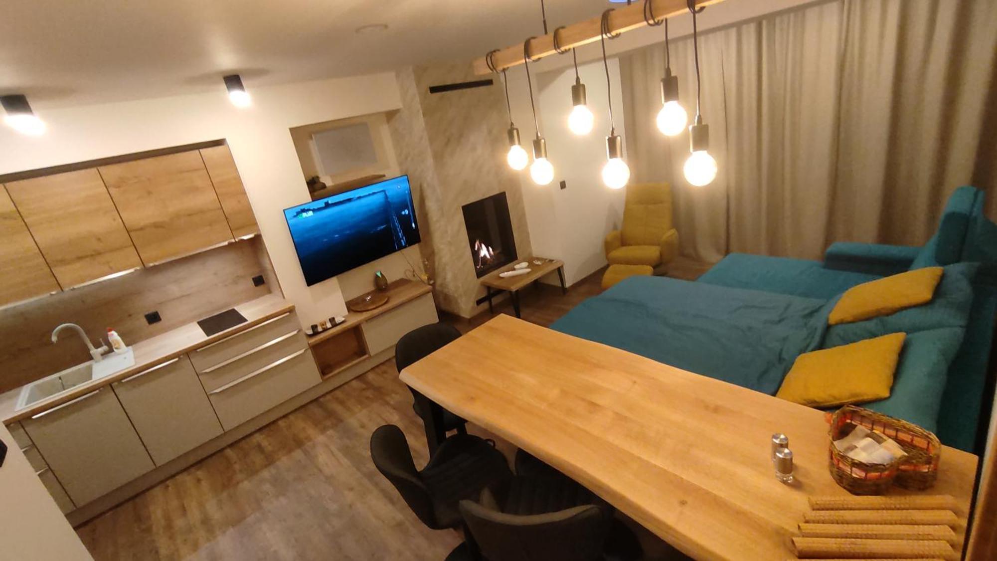 Apartmán s výhľadom na štíty Ovruč 312 Štrbské Pleso Esterno foto
