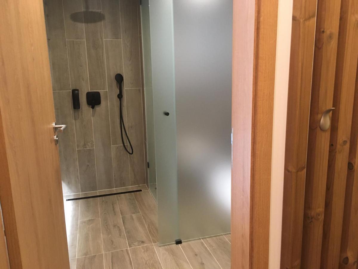 Apartmán s výhľadom na štíty Ovruč 312 Štrbské Pleso Esterno foto