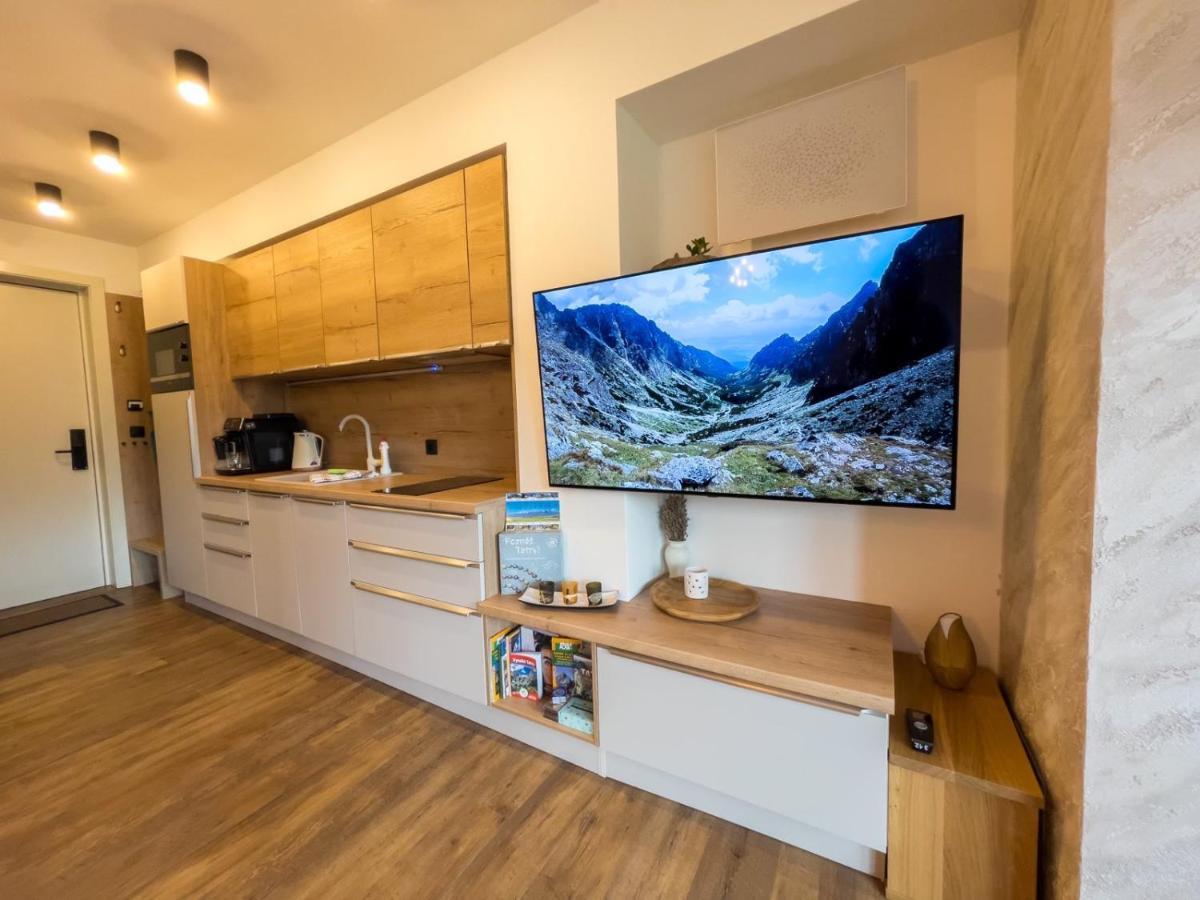 Apartmán s výhľadom na štíty Ovruč 312 Štrbské Pleso Esterno foto