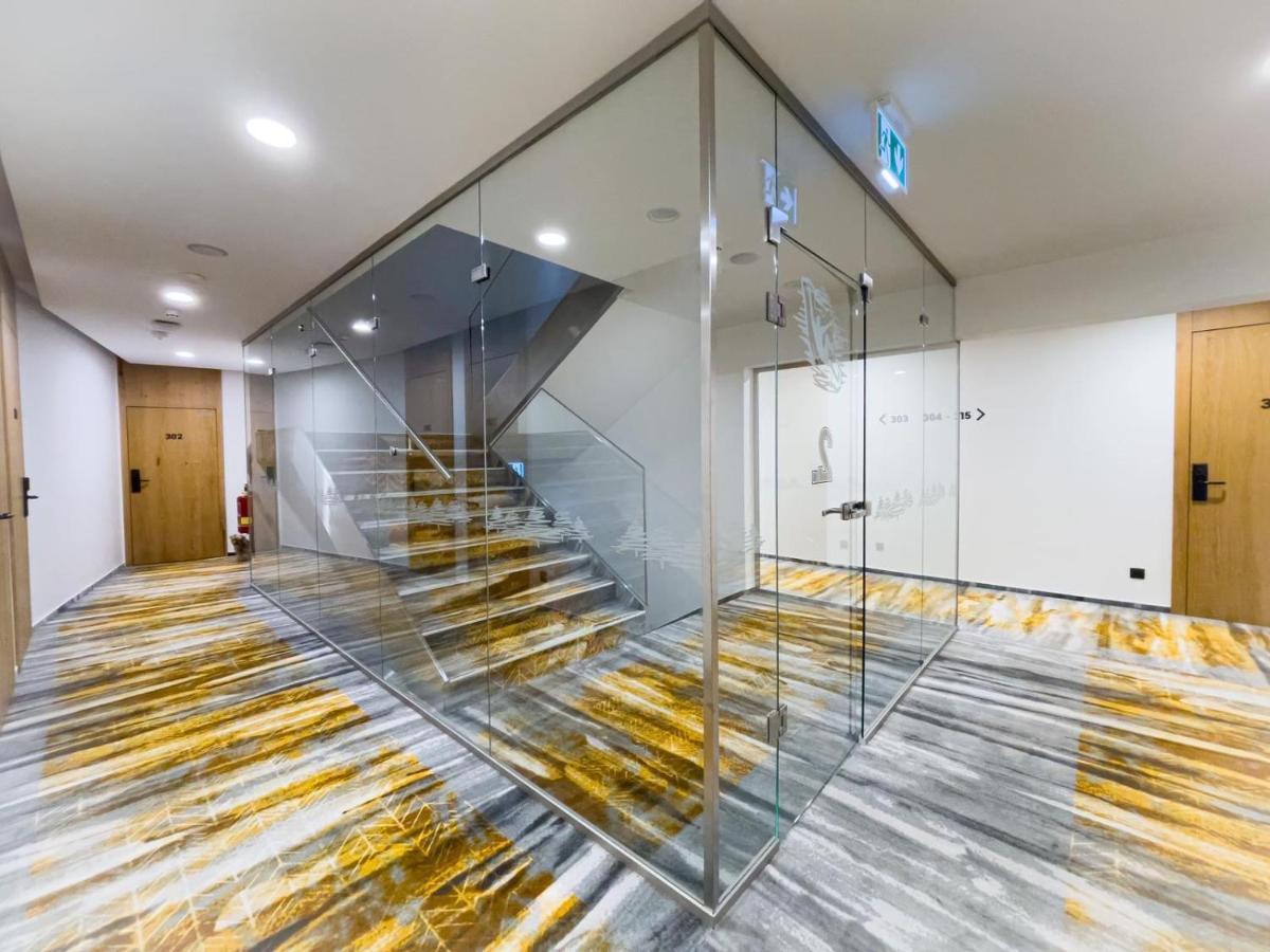 Apartmán s výhľadom na štíty Ovruč 312 Štrbské Pleso Esterno foto