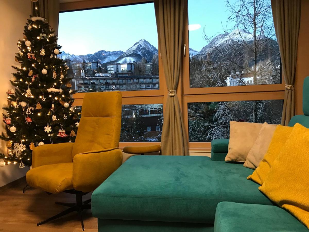Apartmán s výhľadom na štíty Ovruč 312 Štrbské Pleso Esterno foto