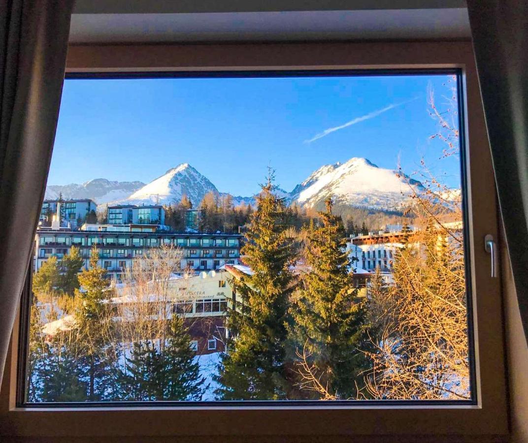 Apartmán s výhľadom na štíty Ovruč 312 Štrbské Pleso Esterno foto